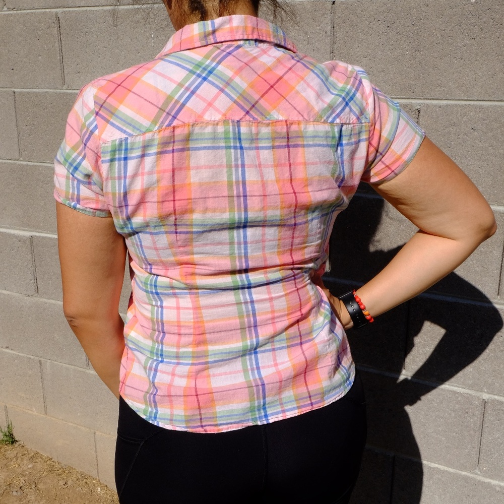 Button down - Picture 2 of 2